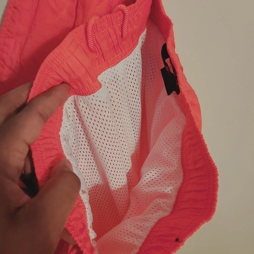 Jordan men pink